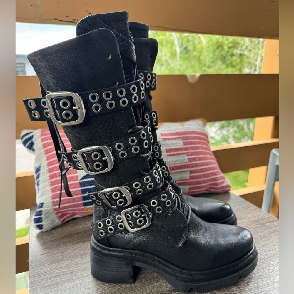 EUC 37 A.S.98 ELLINGTON BUCKLED MOTO/COMBAT BOOT LACE, ZIP & BUCKLE